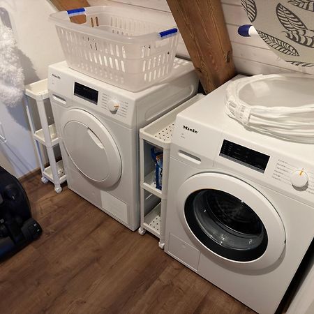 Traumhafte Ferienwohnung Am Park シェーセル エクステリア 写真